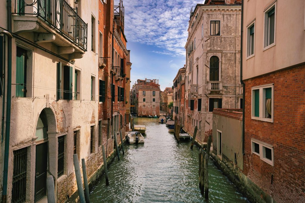 Perché Venezia è chiamata "La città dell'amore"?