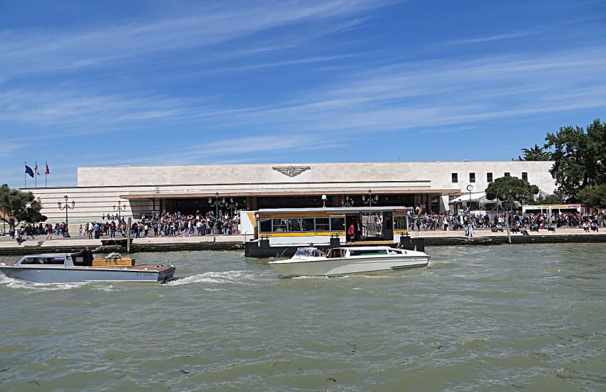 Venezia come arrivare in treno: stazione centrale e informazioni